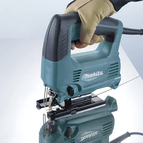 Sierra de Calar 450W 18mm Makita M4301B - Imagen 3