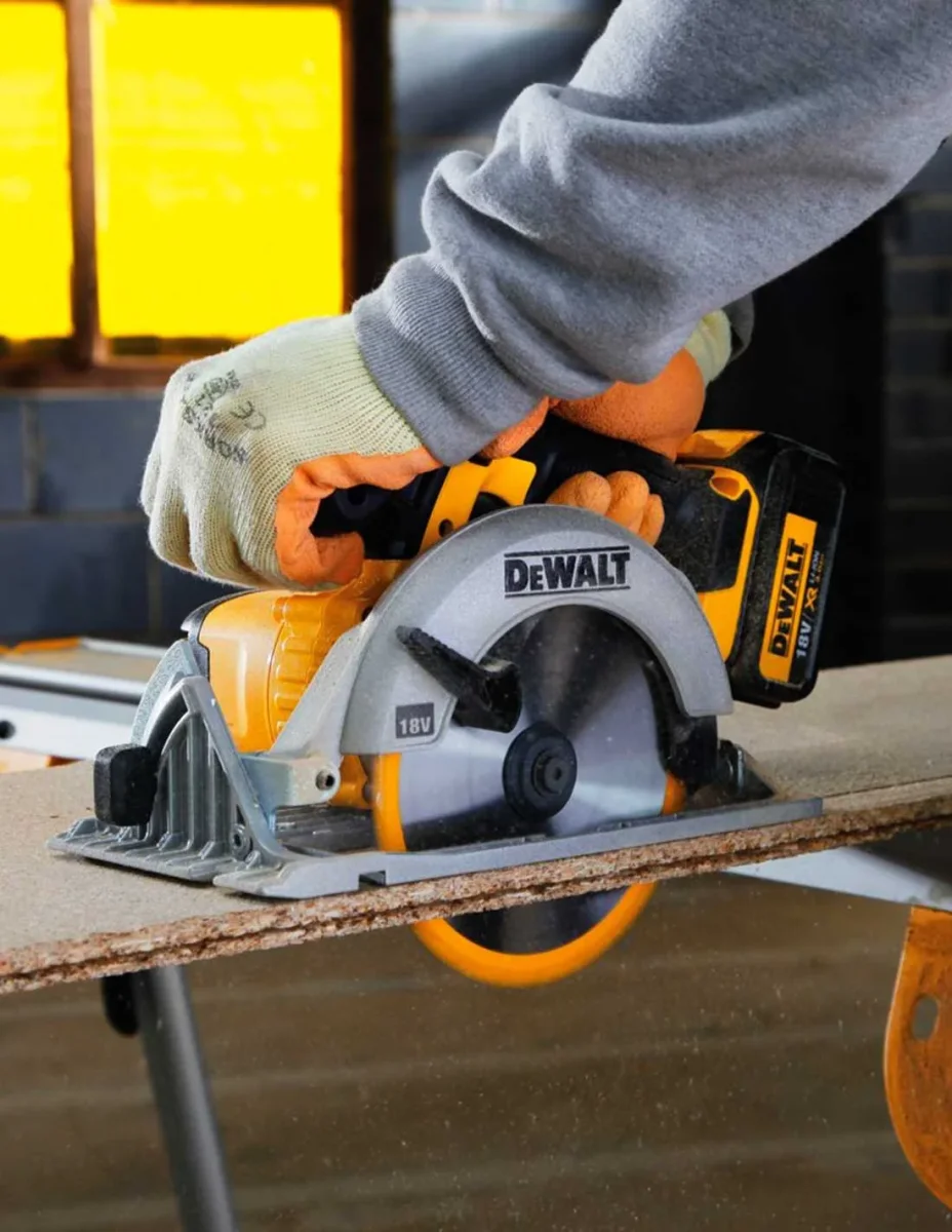 Kit Dewalt con Taladro percutor DCD796 + Sierra Circular DCS391 + 2bat 2Ah + Cargador + TSTAK VI DCK291D2 - Imagen 6