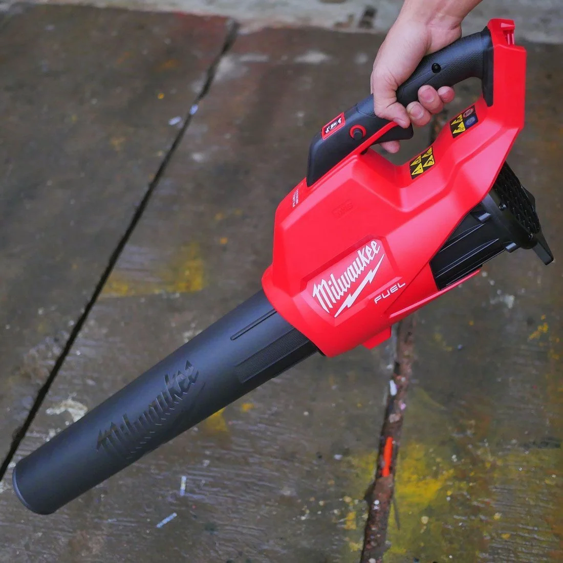 Kit Soplador + Motosierra + 2bat 8.0Ah + Cargador Milwaukee M18 FPP2OP2-802 - Imagen 6
