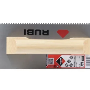 Peine Rubi 28 cm con mango de madera cerrado 3x3