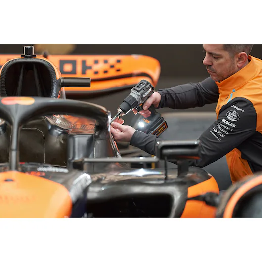 Taladro percutor McLaren 18V 90Nm 13mm con 2 baterías 4Ah + Maletín Dewalt DCD85MM2T - Imagen 3