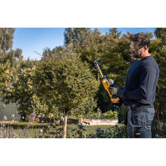 Cortasetos compacto XR 18V 20cm Dewalt DCMHT520N - Imagen 6